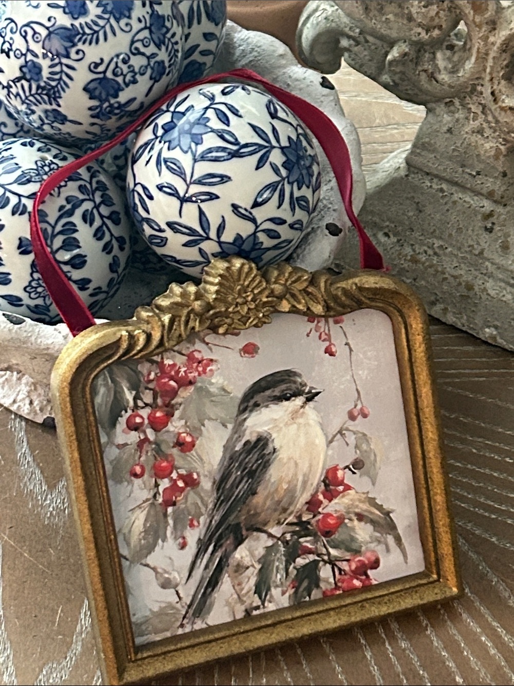 NEW! Vintage Inspired Shabby Chic Winter Songbird Gold Framed Art Plaque